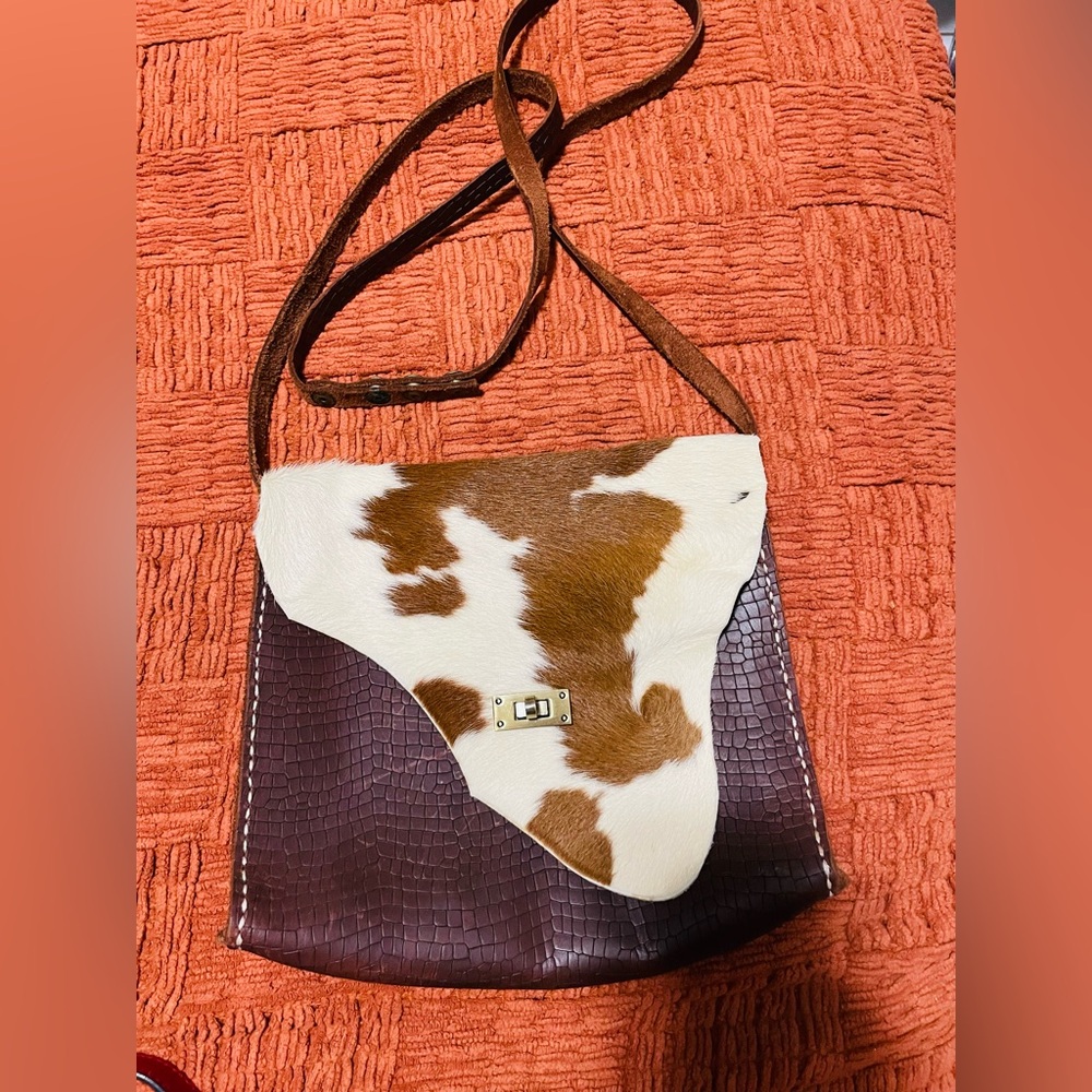 Cowhide Brown and White Leather Shoulder Bag